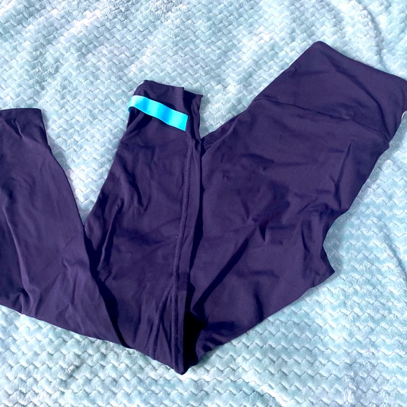 Zyia Leggings size 6-8, good compress - Picture 1 of 1